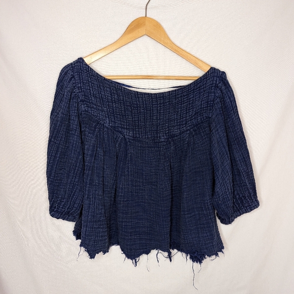 SOLDree People Sz M Oversized Navy Blue Destroyed Hem Short Sleeve Cropped Shirt - Picture 2 of 8